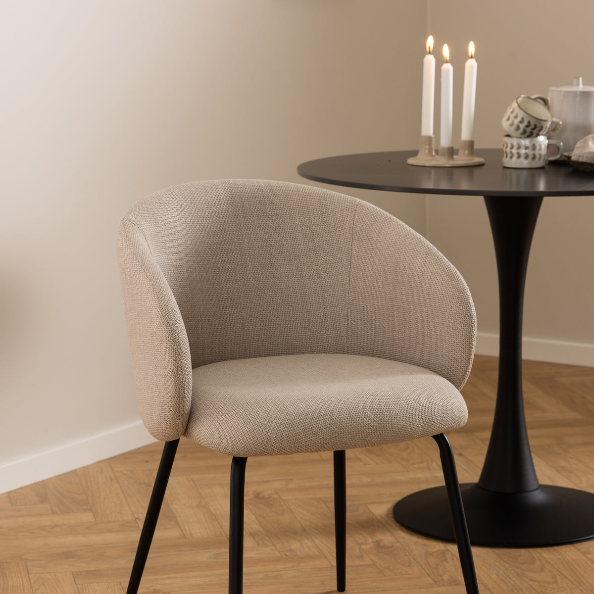 Delmo Set of Two Dining Chairs, Modern Style – in a room setting