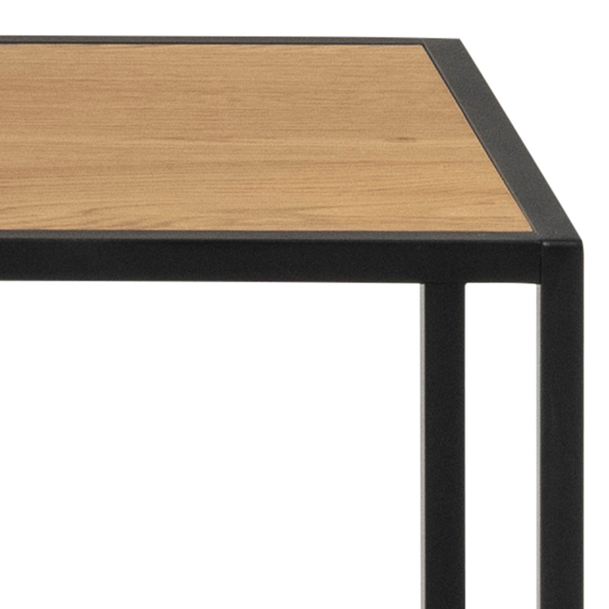 Skeleto-boekenkast 135x150 Wild Eiken – detail van de hoek van de plank in een zwart, gepoedercoat frame