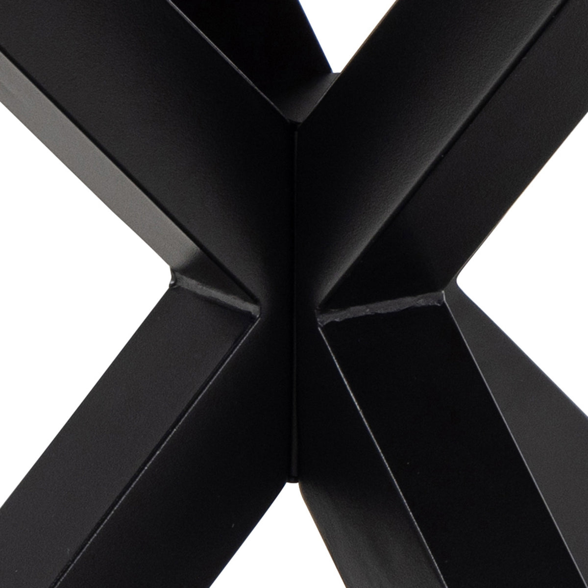 Morial Round Dining Table 120x76 cm, Elegant Style – close-up of details and texture