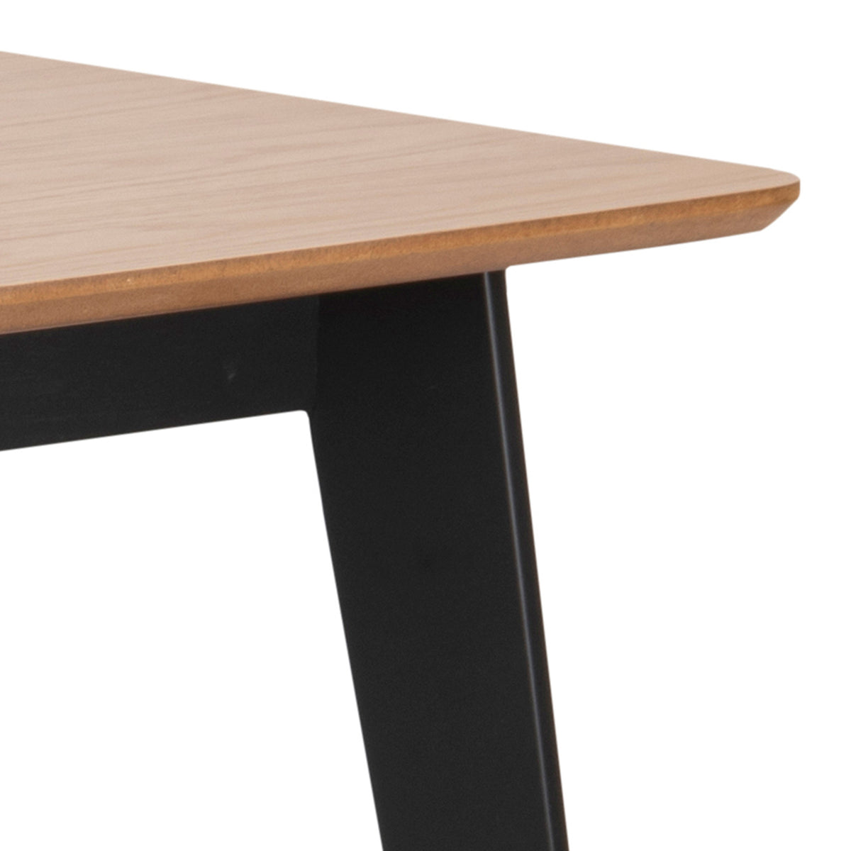 Krel Dining Table 120x80 cm, Scandinavian Style – close-up of details and texture
