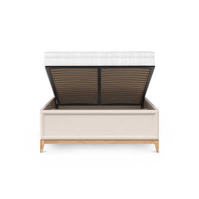 Serena-bed met opbergruimte en een gefreesd hoofdbord in modern-klassieke stijl - met open fronten