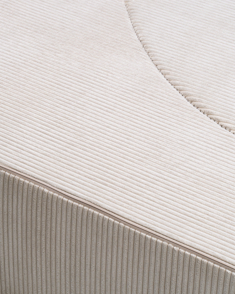 Lunaria Modular Foam Sofa Bed 200 cm, Japandi Style – close-up of details and texture
