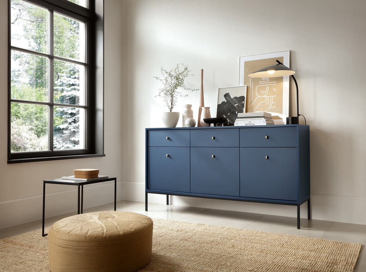 Kviat Sideboard 154x84, Vintage Style – in a room setting