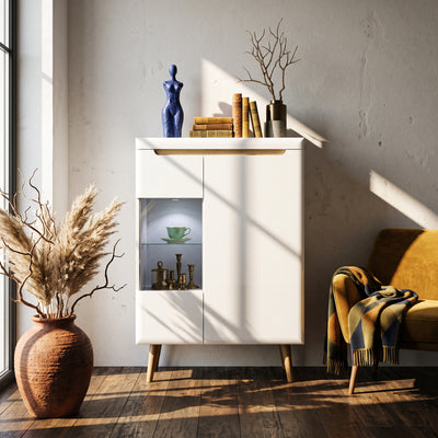 Trava Glass Display Cabinet 90x134 cm, Scandinavian Style – in a room setting