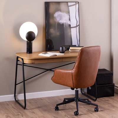 Bureau Astel 120x60 met twee laden in moderne stijl - in een interieurinrichting