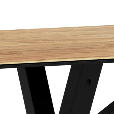Oryss Classic Dining Table, Industrial Style – close-up of details and texture