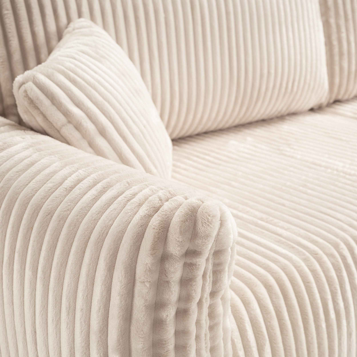 Alloro 3 Seater Sofa Bed 145x200 with Storage, Modern Style – close-up of details and texture