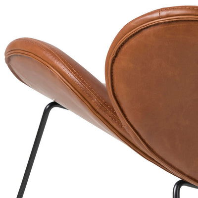 Ferum Loft Armchair with Contoured Backrest and Metal Base – close-up of details and texture